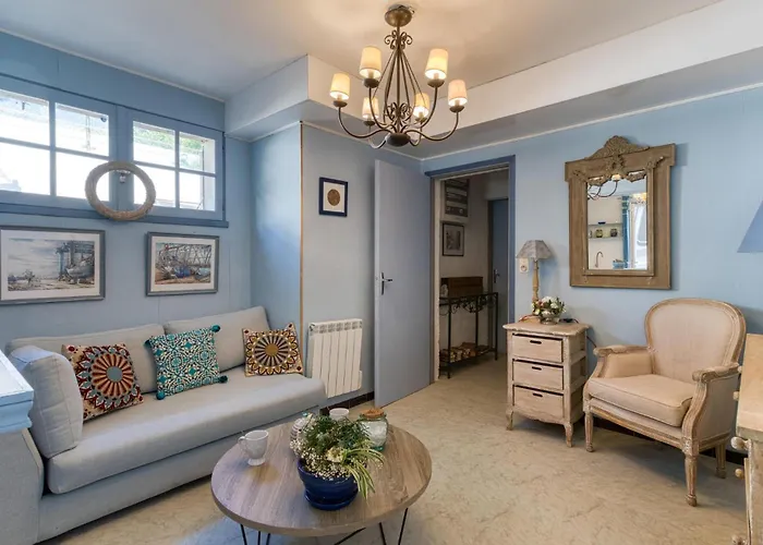 Charmante Maison Avec Piscine Сasa de vacaciones Saint-Georges-de-Didonne