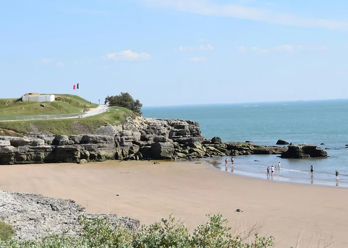 Charmante Maison Avec Piscine Сasa de vacaciones Saint-Georges-de-Didonne