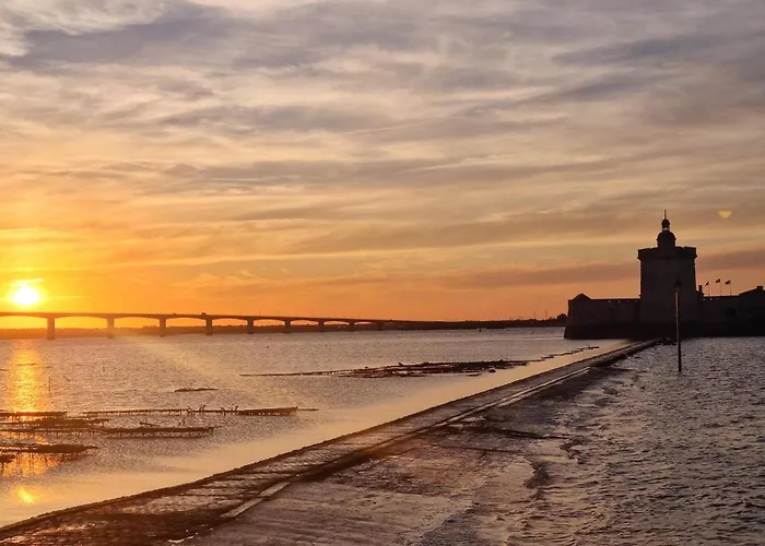 Charmante Maison Avec Piscine Сasa de vacaciones